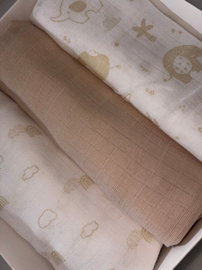 Set Quadrati di Garza in Beige